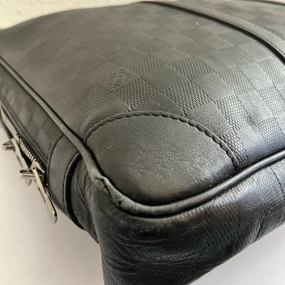 Louis Vuitton Men's Leather Briefcase - Lux Travel Work Bag - Picture 10 of 12